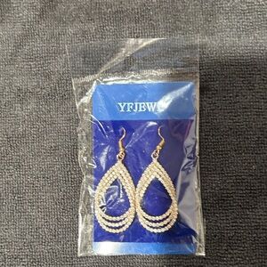 Rhinestone and Silver Teardrop Earrings